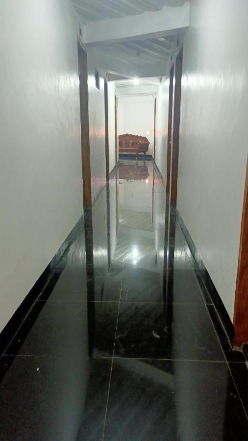 Ludy'S 2 Pension House Carles Luaran gambar