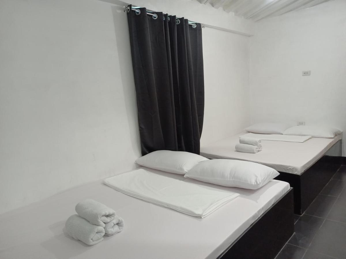 Ludy'S 2 Pension House Carles Luaran gambar